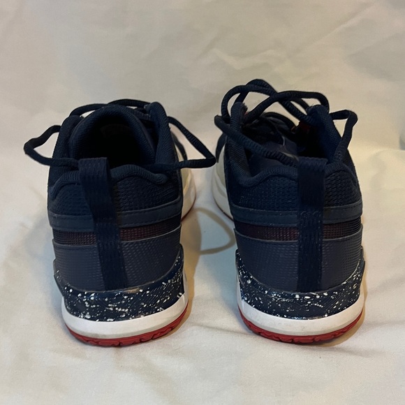 Adidas athletic shoes - Picture 3 of 5